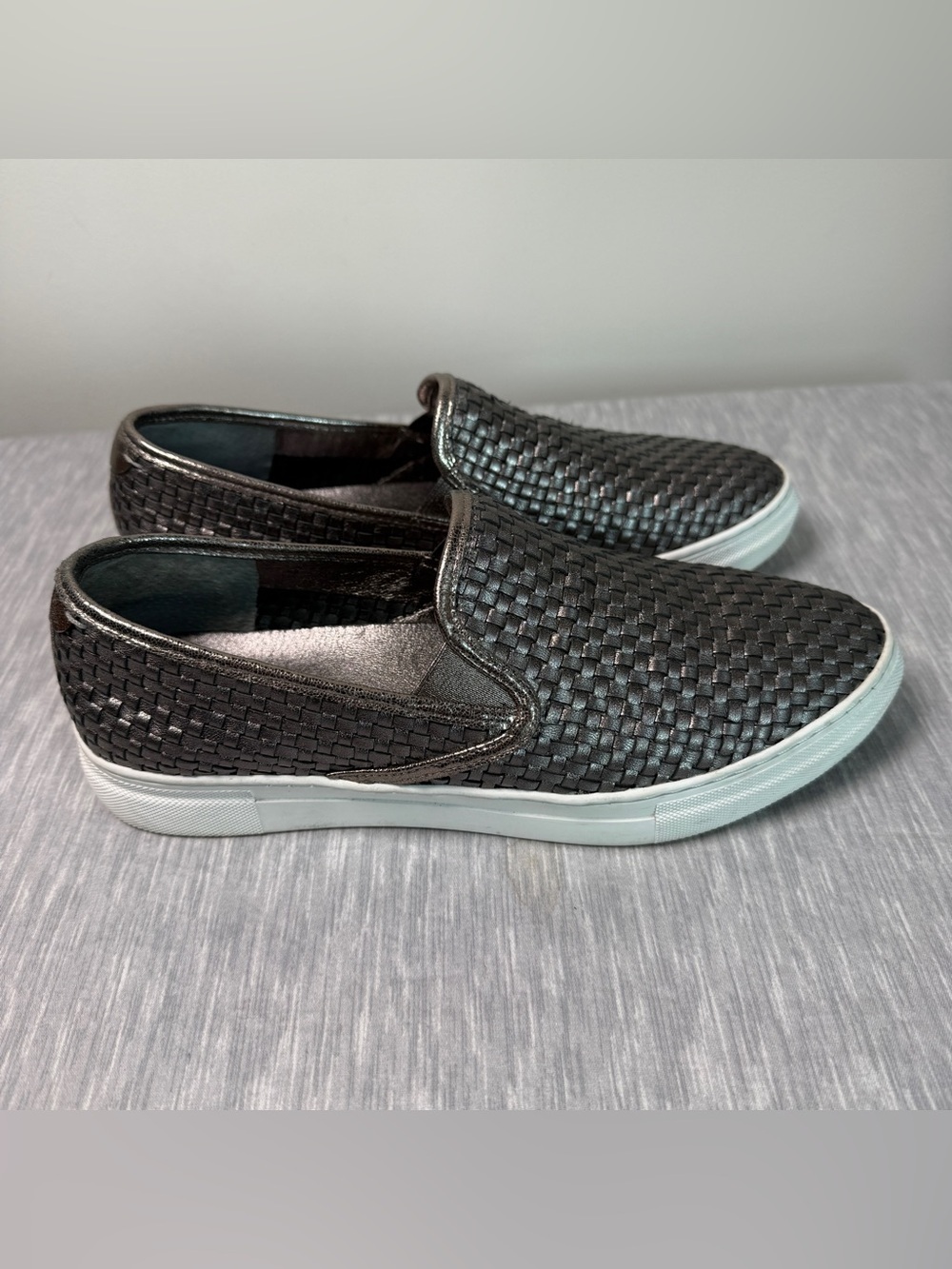 J/Slides Calina Woven Metallic Leather Slip-On Sneaker Gunmetal Quiet Luxury 9 - Picture 3 of 8